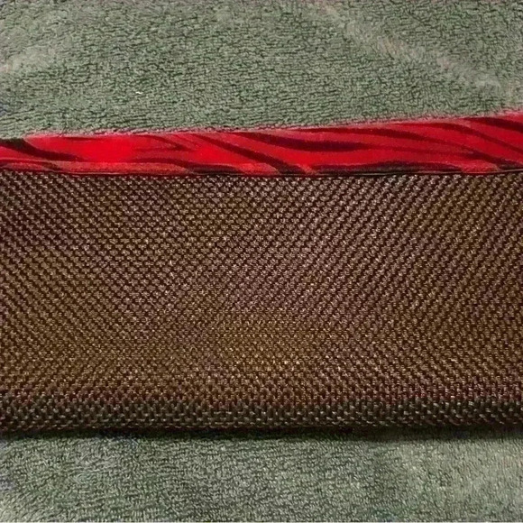 Stunning black and red clutch, hand woven zebra print very clean condition - Picture 2 of 3